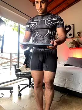 Liam_walk_ webcams show profile image 