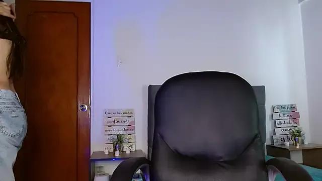 Liana_99 from StripChat is Freechat