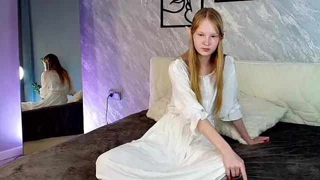 LiandraNelson from StripChat is Freechat