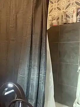 LiaNicolePink from StripChat is Freechat