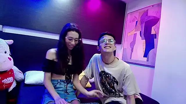 Lianna_and_Jean from StripChat is Freechat