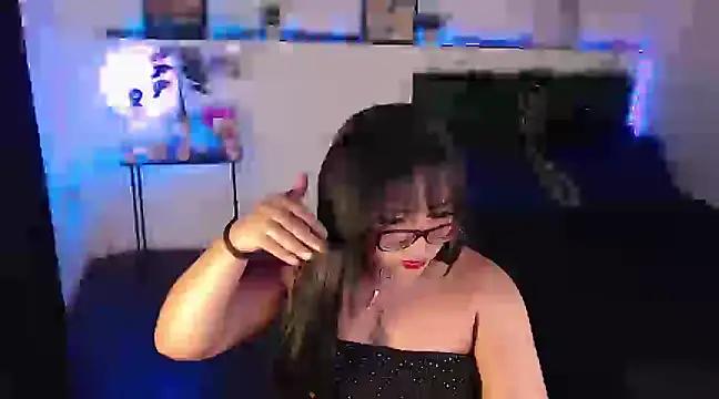 LiaScarlett from StripChat is Freechat