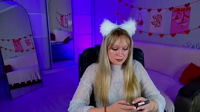 Dirty chat webcam: explore liveshows with versed models, from laying bare to fetishes, in a variety of sexy free adult webcams.