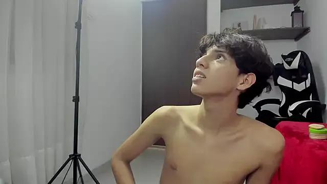 lightboy0 from StripChat is Freechat