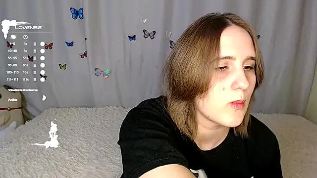 LightNea from StripChat is Freechat