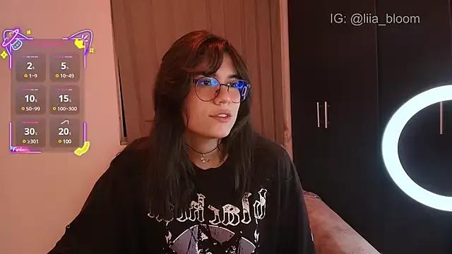 Liia-Bloom from StripChat