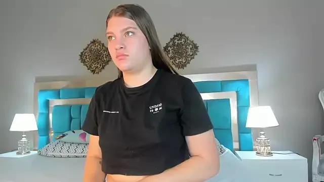 LiiaVelvet from StripChat is Freechat