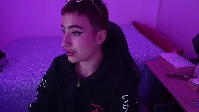 Liil_cat from StripChat