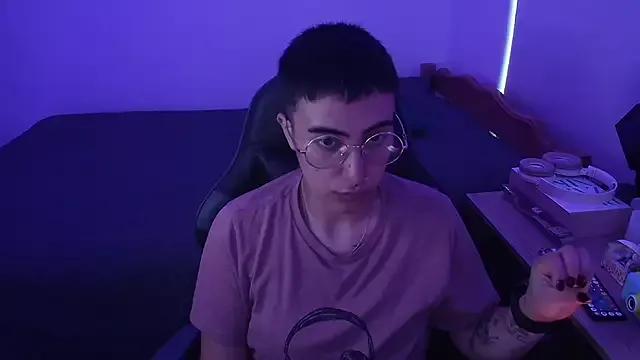 Liil_cat from StripChat