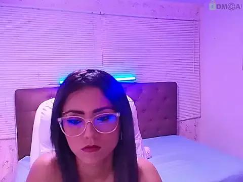 liittle_sunflower from StripChat