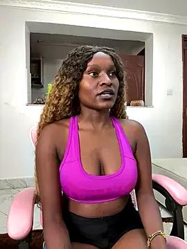 Lil-shawrie from StripChat
