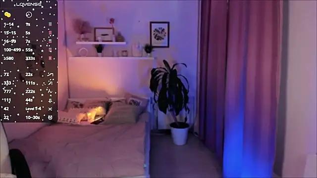 Lil_Amelie from StripChat