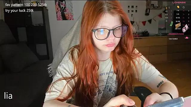 lil_lia from StripChat