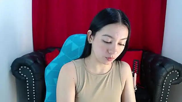 Lila_Pinky from StripChat