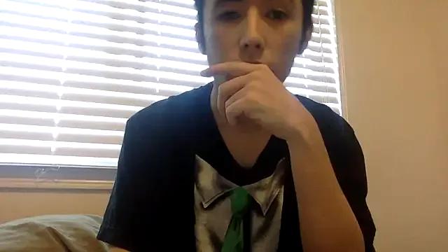 lilboygonewild from StripChat