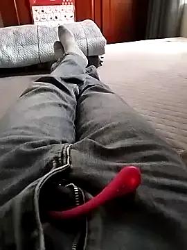 Lili_2love from StripChat is Freechat