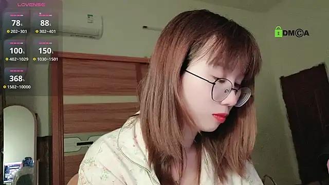 Lili_666 from StripChat