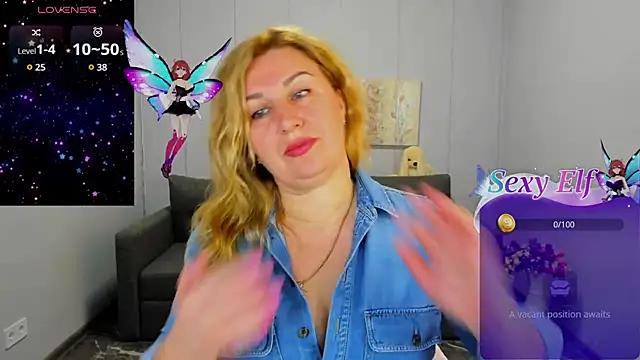 Lili_Crossi from StripChat