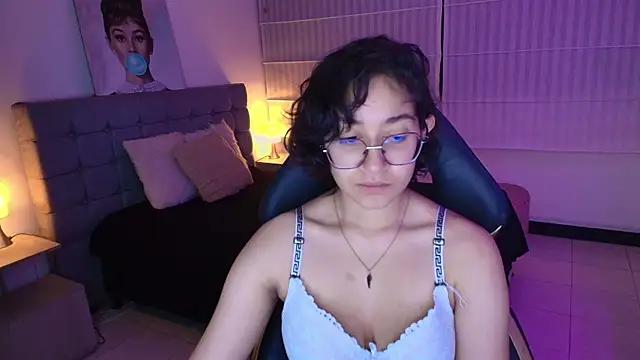 Lili_Gomez_ from StripChat