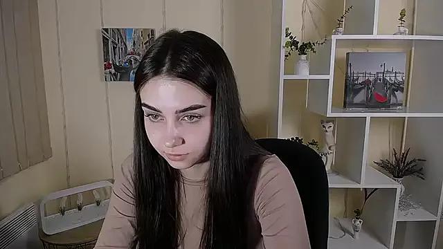 Lili_magic from StripChat is Freechat