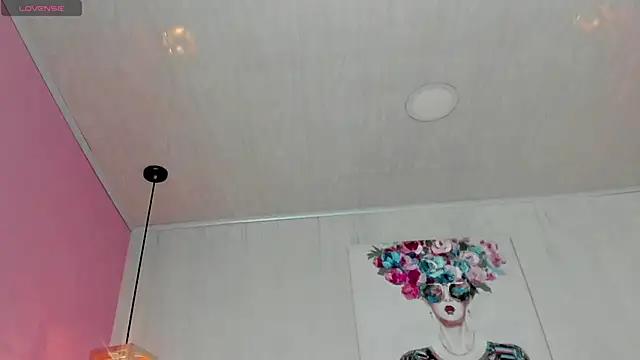 Lili_Monroy from StripChat