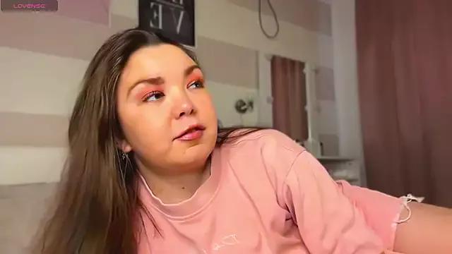 liliaMaivis from StripChat