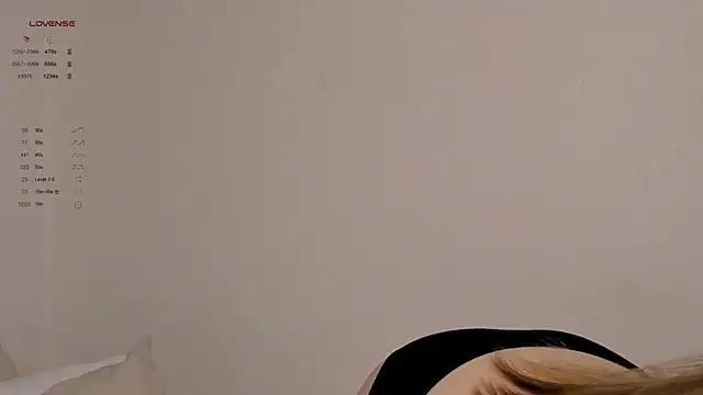 LilianHeart from StripChat