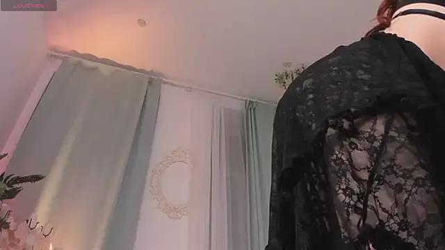 LilianKroft from StripChat