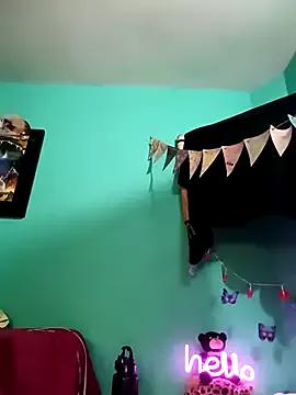 Lilihot_69 from StripChat
