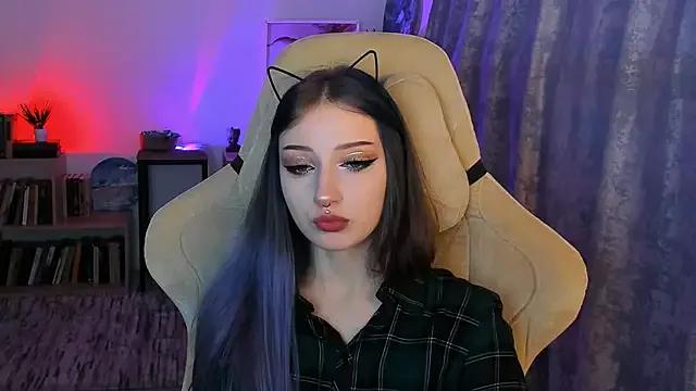 LiliLuna from StripChat