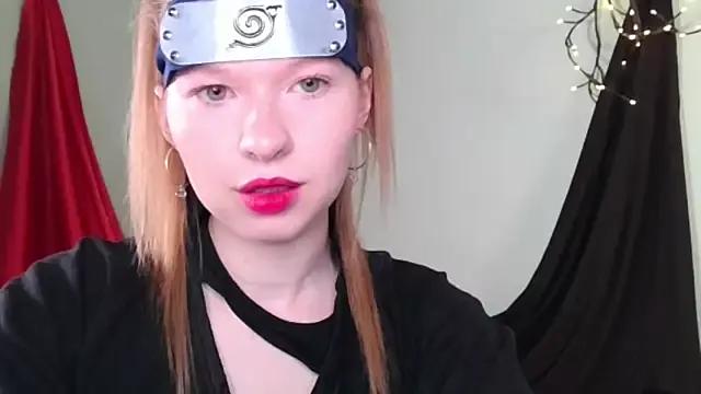 LiliMooooon from StripChat