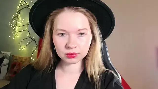 LiliMooooon webcams show profile image 