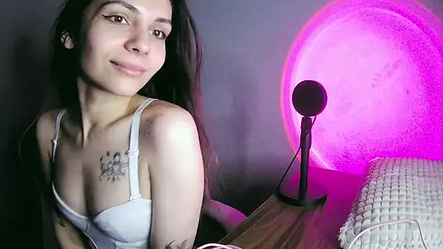 LiliRose_x from StripChat