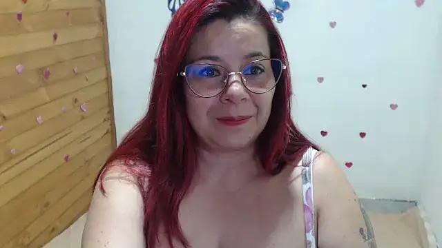lilisa777 from StripChat