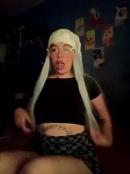Lilith-Horny from StripChat