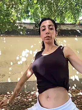 Lilith022 webcams show profile image 