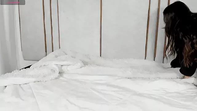 Lilith_dry from StripChat is Freechat