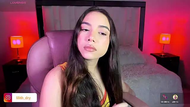 lilith_dy from StripChat