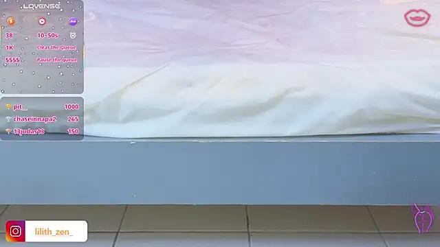 Lilith_Zen from StripChat