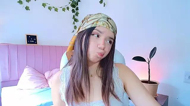 LilithAbril from StripChat is Freechat