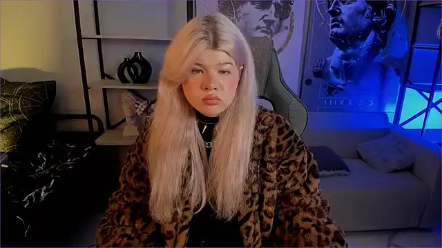 LilithNelson from StripChat is Freechat