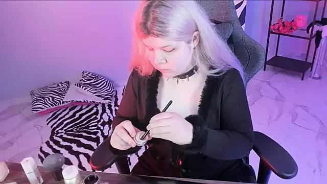 Dirty chat webcam: explore liveshows with versed models, from laying bare to fetishes, in a variety of sexy free adult webcams.