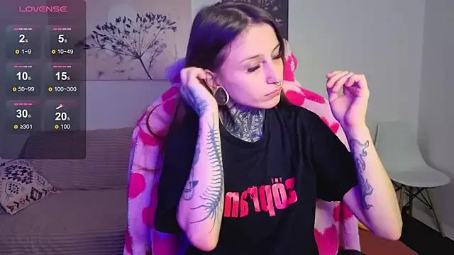 LilithPoison from StripChat is Freechat