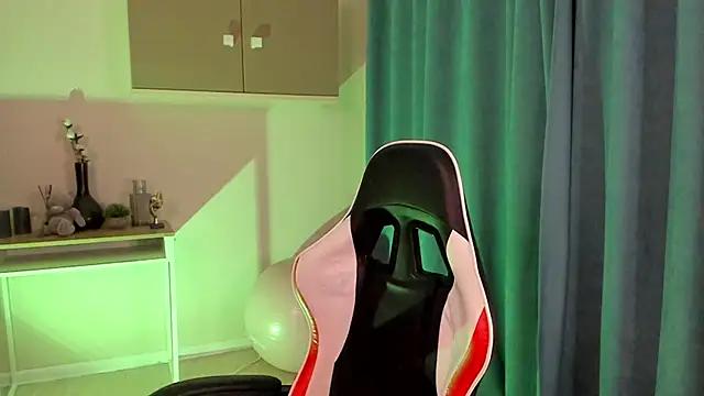 LilithStrangfor from StripChat