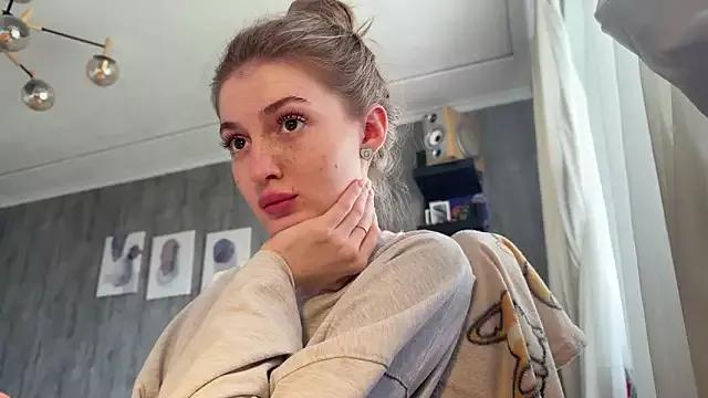 LilithTreasure from StripChat is Freechat
