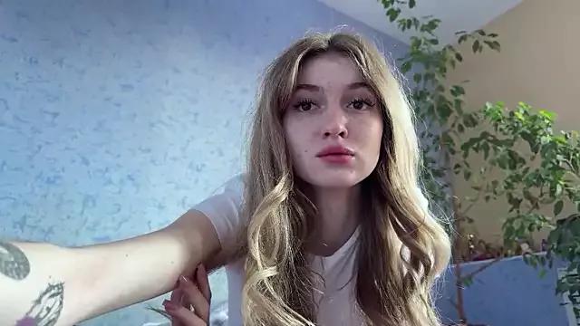 LilithTreasure from StripChat is Freechat