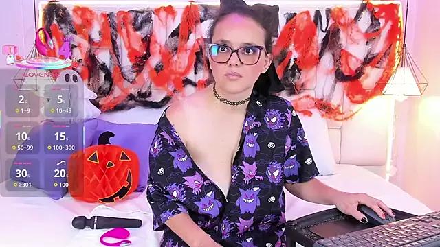 LilithValmare from StripChat