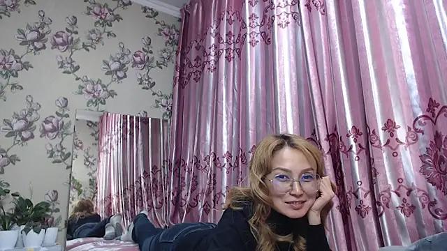 LiliToli1 from StripChat