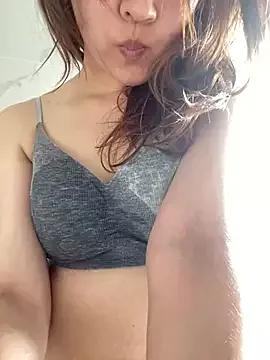 Liliya-77 from StripChat