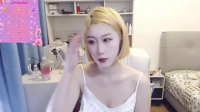 liliya_x from StripChat